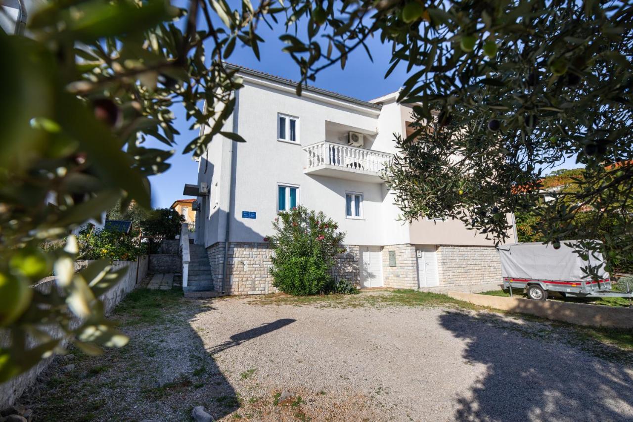 Apartments Aisa* Countryside Holiday Just 500M From The Beach! Кърк Екстериор снимка