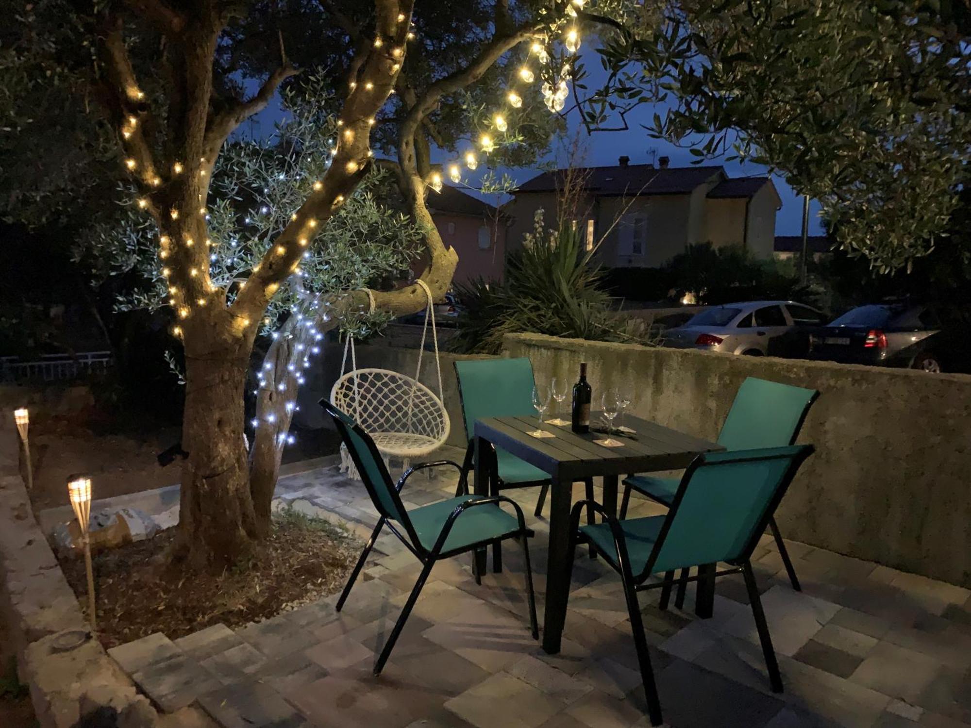 Apartments Aisa* Countryside Holiday Just 500M From The Beach! Кърк Екстериор снимка